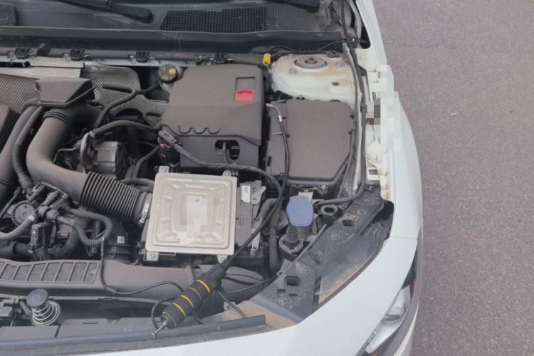 Used Mercedes-Benz A-Class 2020 Restyled A 200 L Sport Sedan Fashion Version Engine Bay Left