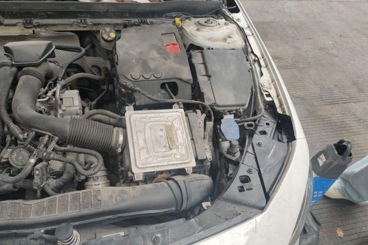 Used Mercedes-Benz A-Class 2020 Second Facelift A 180 L Sport Sedan Engine Bay Left