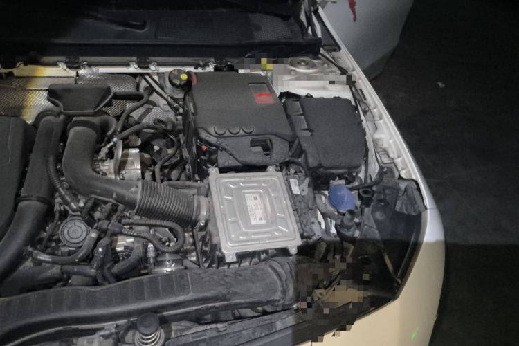 Used Mercedes-Benz A-Class 2020 A 200 L Sport Sedan Engine Bay Left