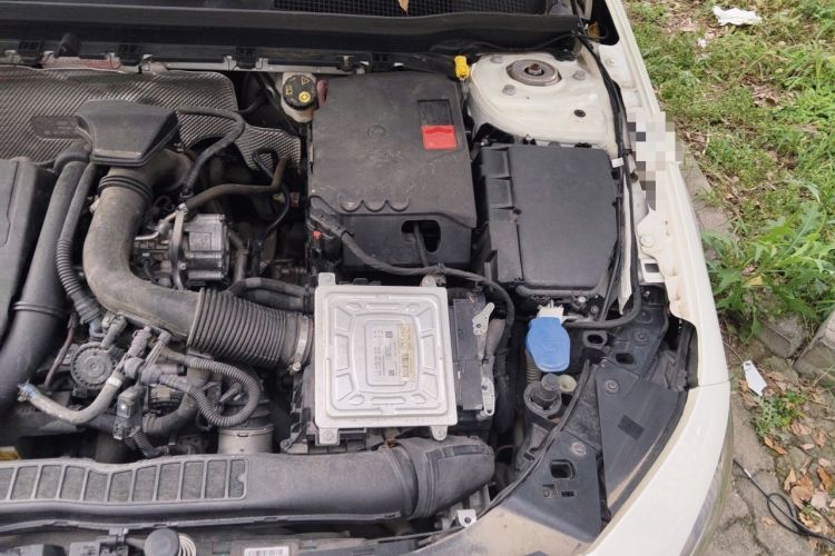Used Mercedes-Benz A-Class 2020 Facelift A 180 L Sport Sedan Special Configuration Engine Bay Left