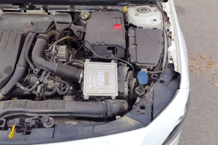 Used Mercedes-Benz A-Class 2020 Restyled A 200 L Sport Sedan Fashion Version Engine Bay Left