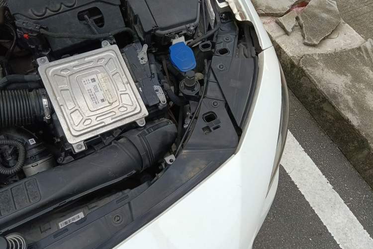 Used Mercedes-Benz A-Class 2020 Restyled A 200 L Sport Sedan Dynamic Version Engine Bay Left