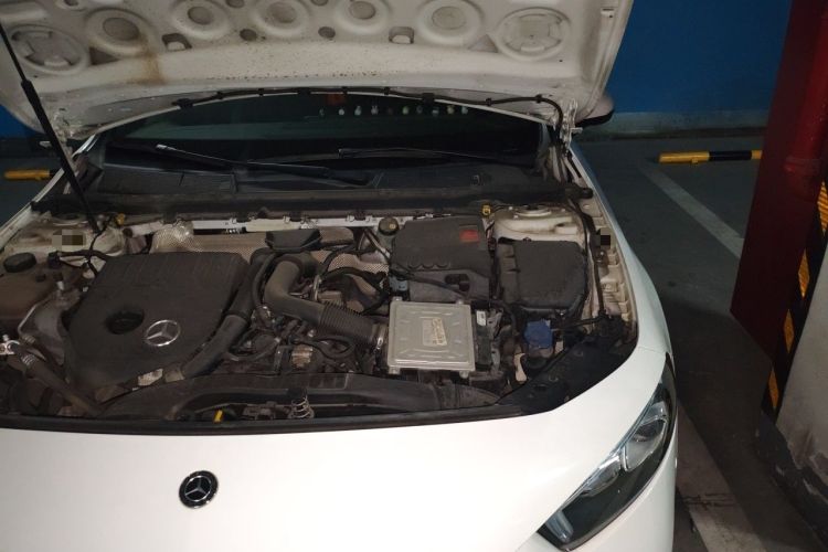 Used Mercedes-Benz A-Class 2020 A 200 L Sport Sedan Engine Bay Left