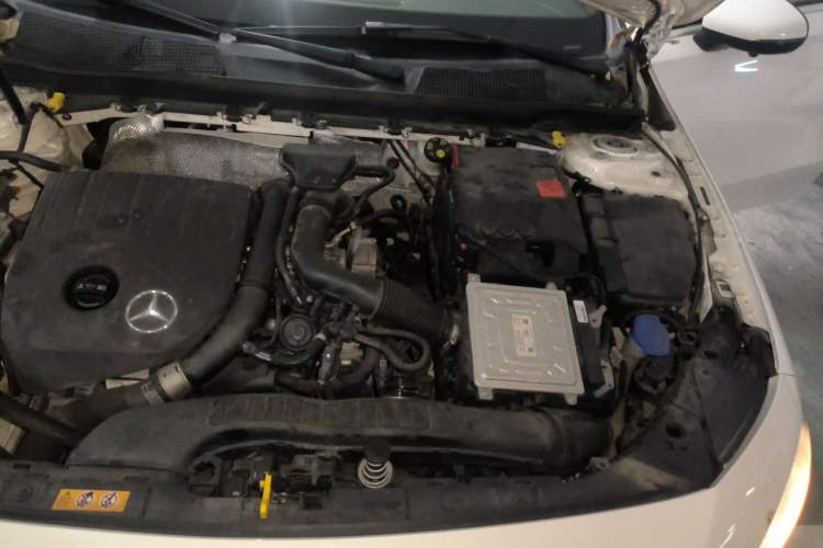Used Mercedes-Benz A-Class 2020 A 180 Engine Bay Left