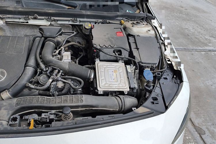 Used Mercedes-Benz A-Class 2020 A 200 L Sport Sedan Engine Bay Left
