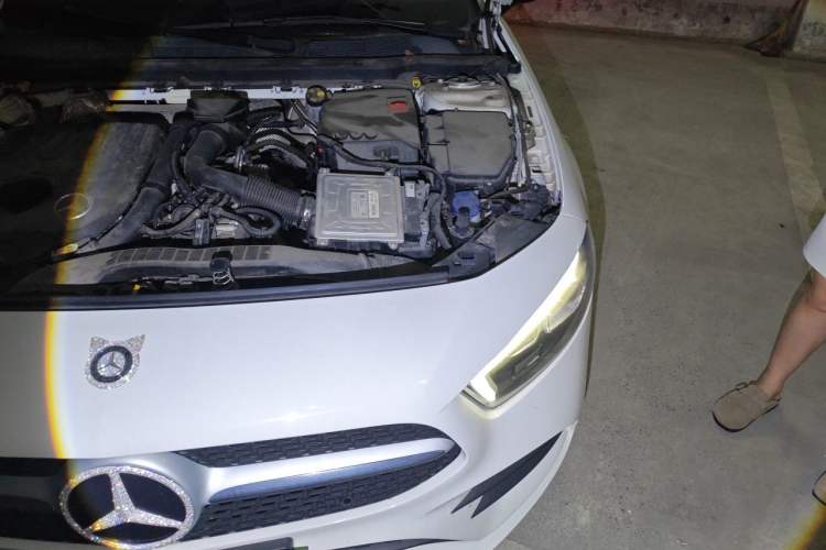 Used Mercedes-Benz A-Class 2020 A 200 L Sport Sedan Engine Bay Left
