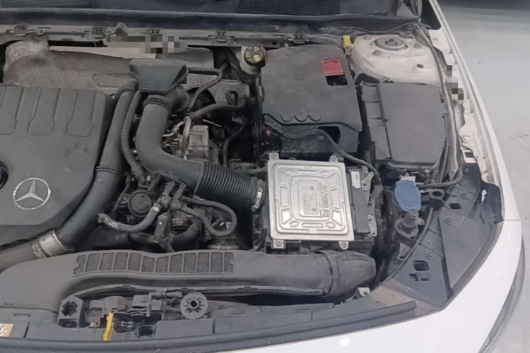 Used Mercedes-Benz A-Class 2020 A 180 L Sport Sedan Engine Bay Left