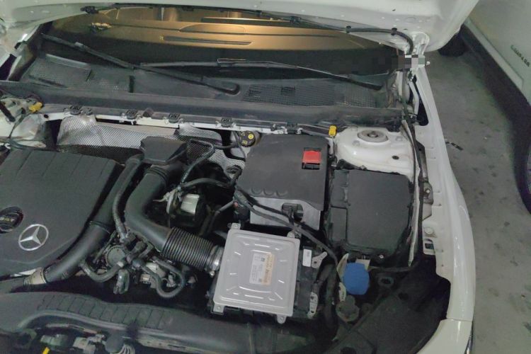 Used Mercedes-Benz A-Class 2020 A 200 L Sport Sedan Engine Bay Left