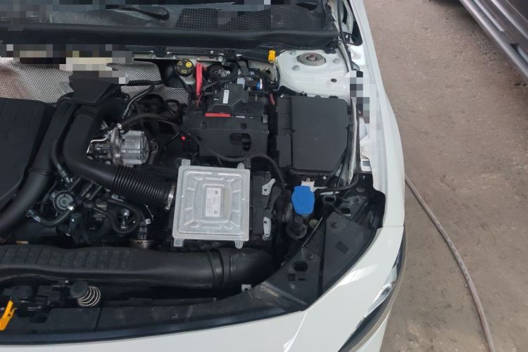 Used Mercedes-Benz A-Class 2020 Restyled A 200 L Sport Sedan Fashion Version Engine Bay Left