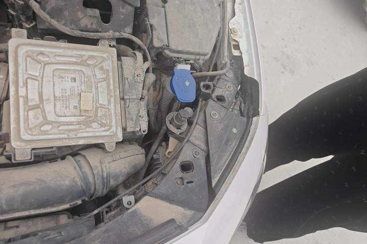 Used Mercedes-Benz A-Class 2020 A 200 L Sport Sedan Engine Bay Left