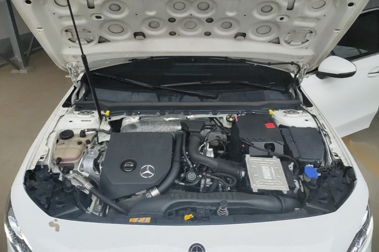 Used Mercedes-Benz A-Class 2020 Restyled A 200 L Sport Sedan Fashion Version Engine Bay