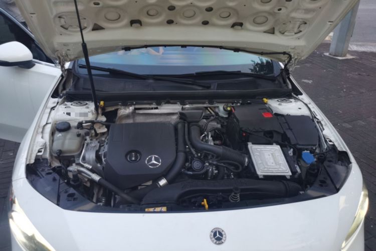 Used Mercedes-Benz A-Class 2020 Restyled A 200 L Sport Sedan Fashion Version Engine Bay