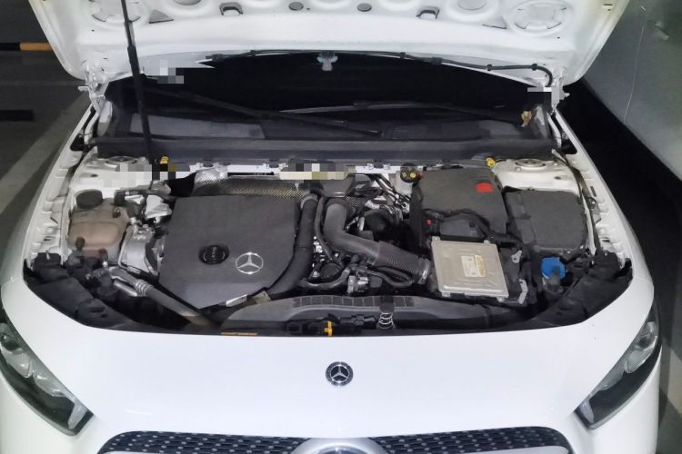 Used Mercedes-Benz A-Class 2020 Restyled A 200 L Sport Sedan Fashion Version Engine Bay