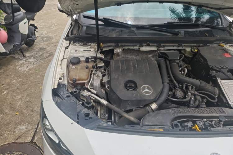 Used Mercedes-Benz A-Class 2020 A 200 L Sport Sedan Engine Bay Right