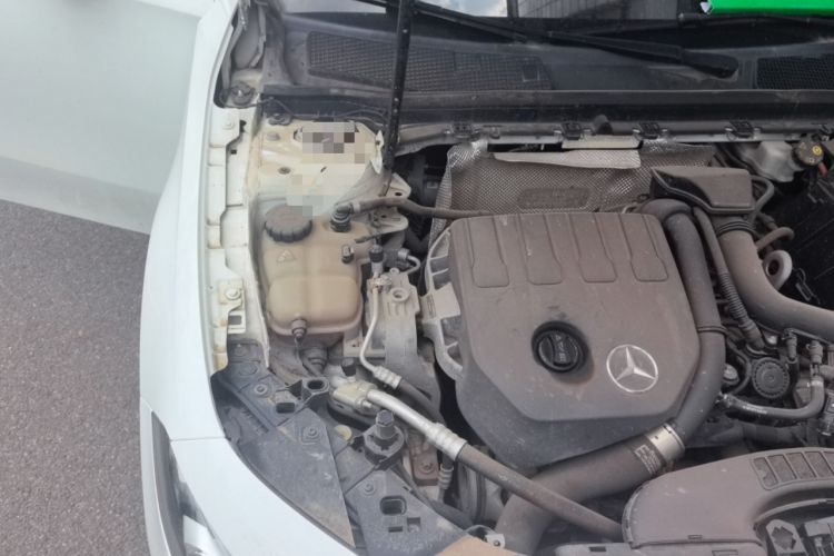 Used Mercedes-Benz A-Class 2020 Restyled A 200 L Sport Sedan Fashion Version Engine Bay Right