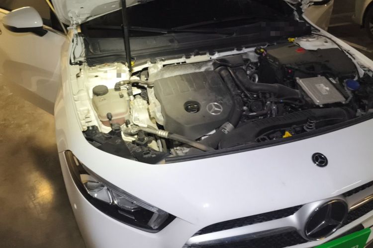 Used Mercedes-Benz A-Class 2020 Restyled A 200 L Sport Sedan Fashion Version Engine Bay Right