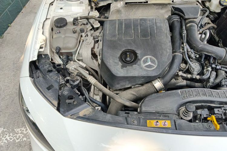 Used Mercedes-Benz A-Class 2020 Restyled A 200 L Sport Sedan Fashion Version Engine Bay Right
