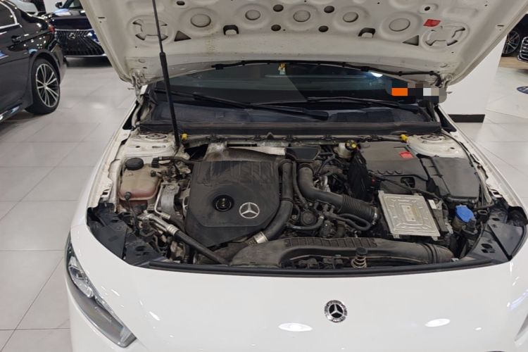 Used Mercedes-Benz A-Class 2020 A 200 L Sport Sedan Engine Bay Right
