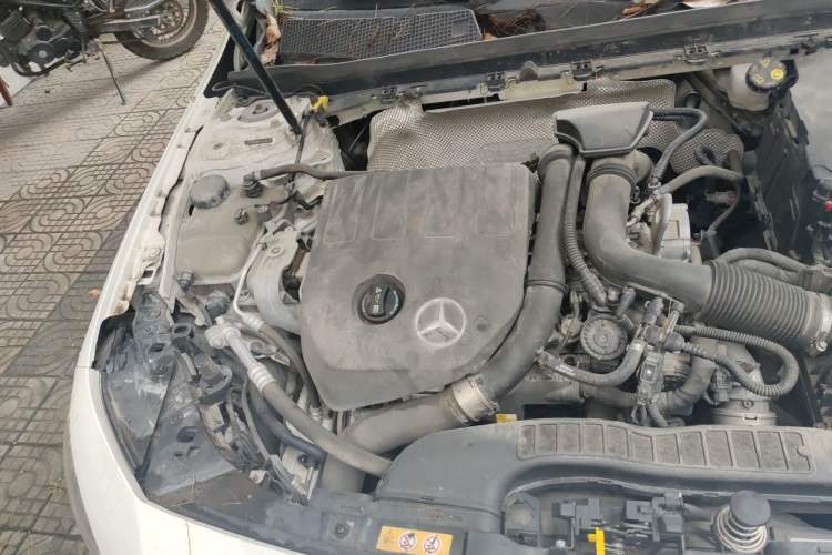 Used Mercedes-Benz A-Class 2020 Second Facelift A 180 L Sport Sedan Engine Bay Right