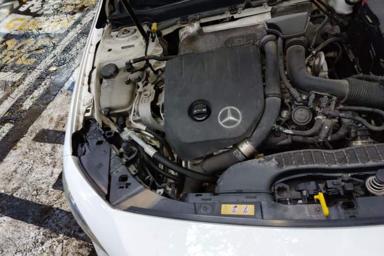 Used Mercedes-Benz A-Class 2020 Facelift A 180 L Sport Sedan Special Configuration Engine Bay Right