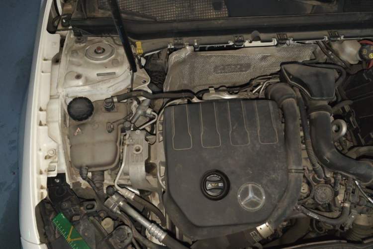 Used Mercedes-Benz A-Class 2020 Restyled A 200 L Sport Sedan Fashion Version Engine Bay Right