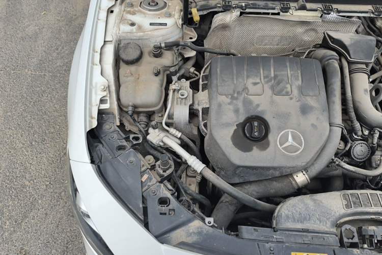 Used Mercedes-Benz A-Class 2020 Restyled A 200 L Sport Sedan Fashion Version Engine Bay Right