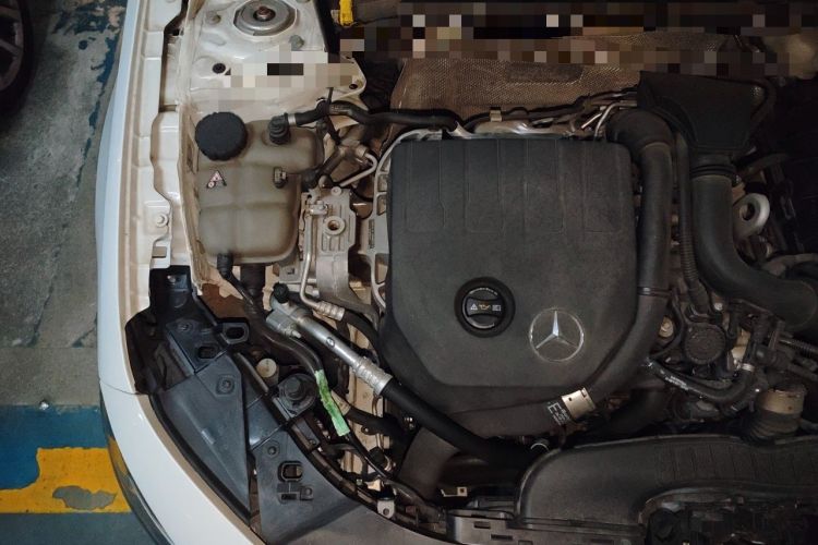 Used Mercedes-Benz A-Class 2020 Restyled A 200 L Sport Sedan Fashion Version Engine Bay Right