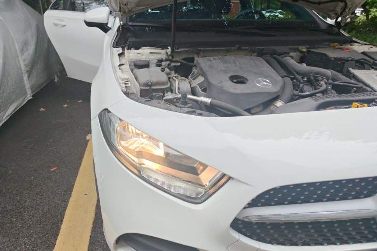 Used Mercedes-Benz A-Class 2020 Second Facelift A 180 L Sport Sedan Engine Bay Right