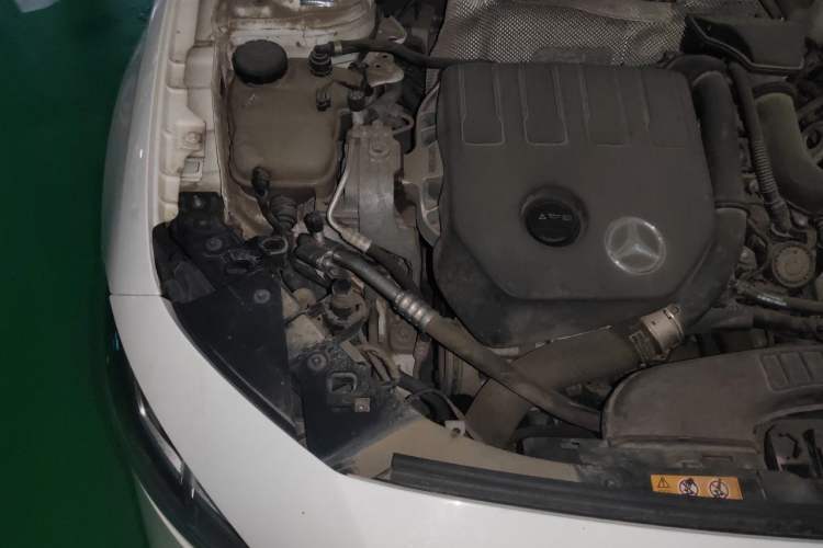 Used Mercedes-Benz A-Class 2020 A 180 L Sport Sedan Engine Bay Right