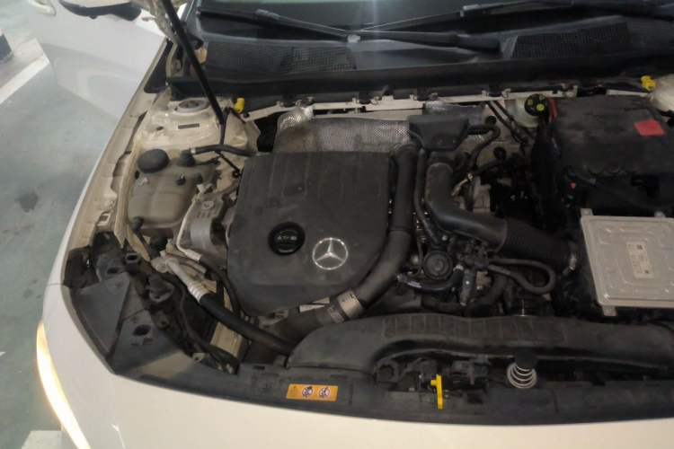 Used Mercedes-Benz A-Class 2020 A 180 Engine Bay Right