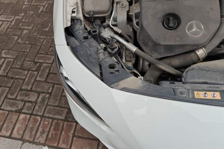 Used Mercedes-Benz A-Class 2020 Restyled A 200 L Sport Sedan Fashion Version Engine Bay Right
