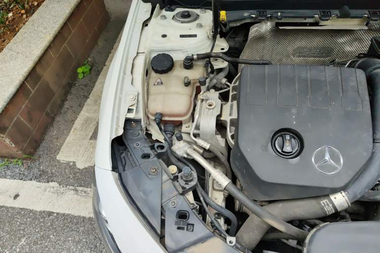 Used Mercedes-Benz A-Class 2020 A 200 L Sport Sedan Engine Bay Right
