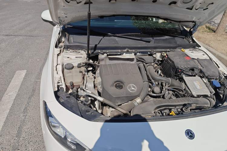 Used Mercedes-Benz A-Class 2020 A 200 L Sport Sedan Engine Bay Right