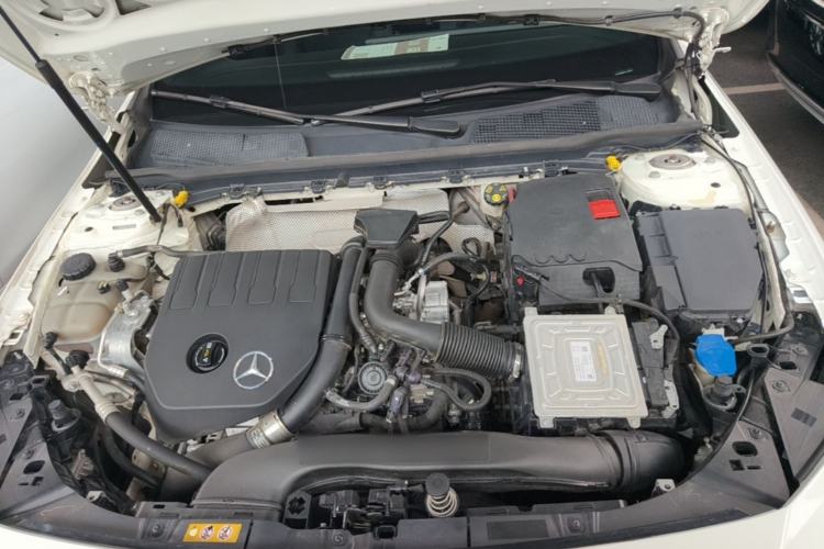 Used Mercedes-Benz A-Class 2020 Restyled A 200 L Sport Sedan Fashion Version Engine Bay