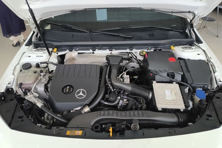 Used Mercedes-Benz A-Class 2020 Restyled A 200 L Sport Sedan Fashion Version Engine Bay