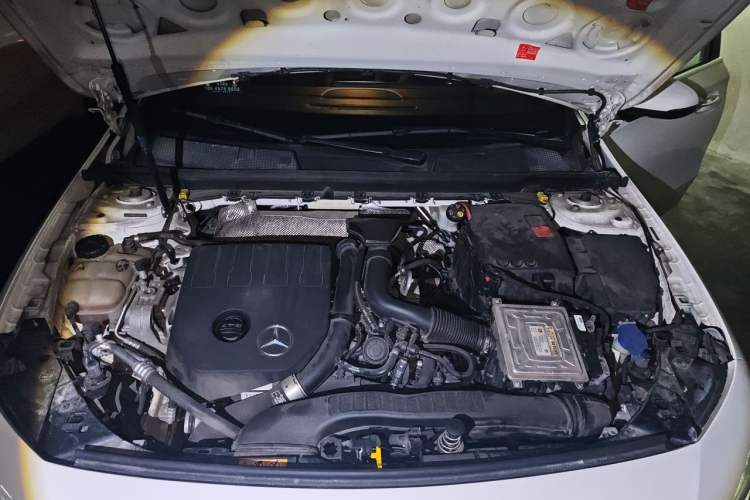 Used Mercedes-Benz A-Class 2020 Restyled A 200 L Sport Sedan Fashion Version Engine Bay