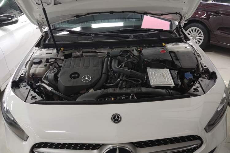 Used Mercedes-Benz A-Class 2020 Restyled A 200 L Sport Sedan Fashion Version Engine Bay