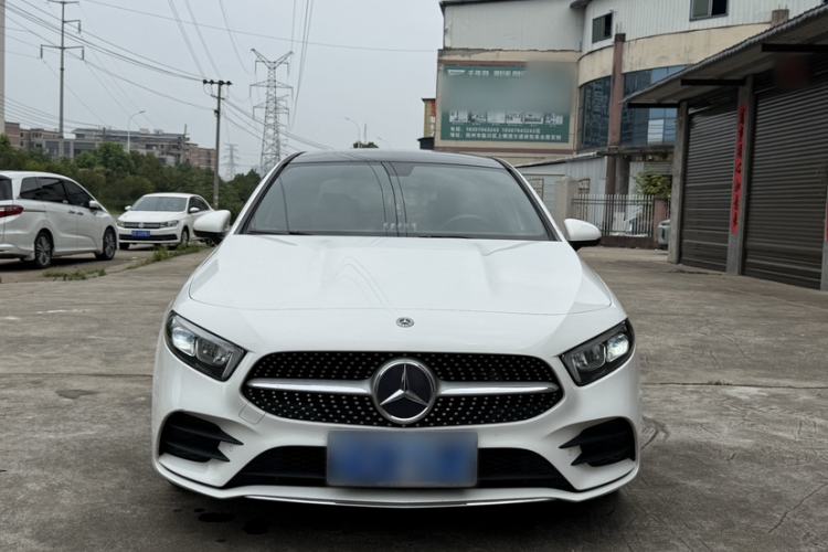 Used Mercedes-Benz A-Class 2020 Restyled A 200 L Sport Sedan Fashion Version Exterior 1