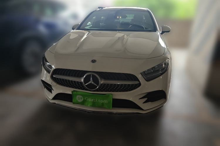 Used Mercedes-Benz A-Class 2020 Facelift A 180 L Sport Sedan Special Configuration Exterior 1