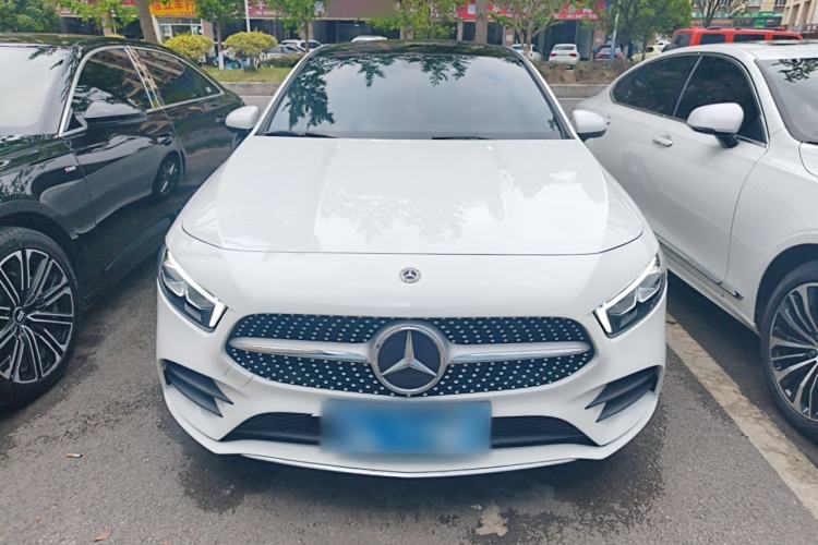 Used Mercedes-Benz A-Class 2020 Restyled A 200 L Sport Sedan Fashion Version Exterior 1