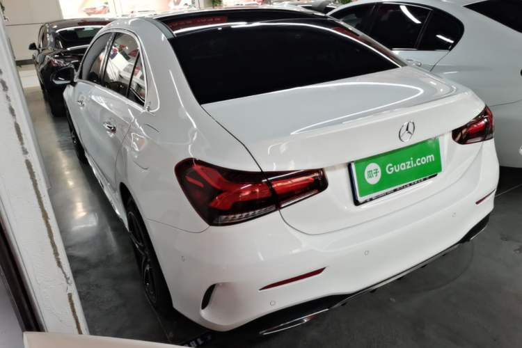 Used Mercedes-Benz A-Class 2020 Restyled A 200 L Sport Sedan Fashion Version Exterior 2