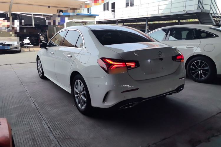 Used Mercedes-Benz A-Class 2020 Restyled A 200 L Sport Sedan Fashion Version Exterior 2