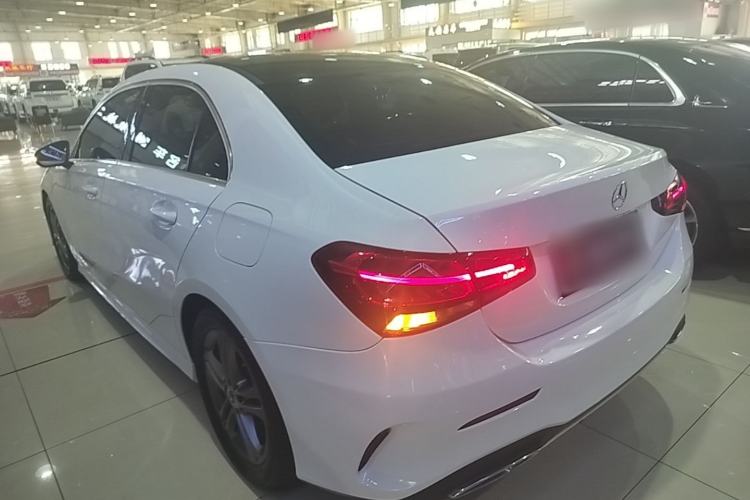 Used Mercedes-Benz A-Class 2020 Facelift A 180 L Sport Sedan Special Configuration Exterior 2
