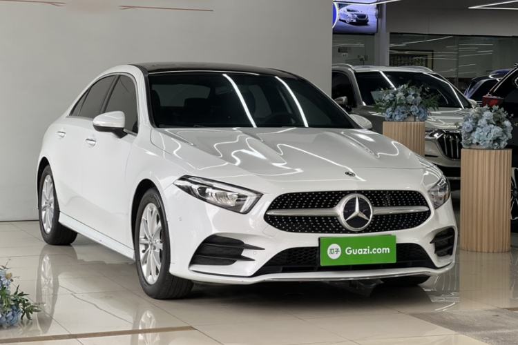 Used Mercedes-Benz A-Class 2020 Restyled A 200 L Sport Sedan Dynamic Version Exterior 2
