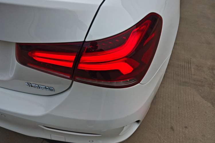 Used Mercedes-Benz A-Class 2020 Restyled A 200 L Sport Sedan Dynamic Version Exterior 3