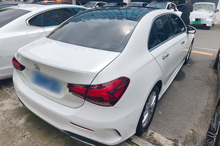 Used Mercedes-Benz A-Class 2020 Restyled A 200 L Sport Sedan Fashion Version Exterior 3