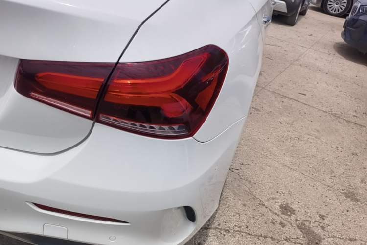 Used Mercedes-Benz A-Class 2020 Restyled A 200 L Sport Sedan Fashion Version Exterior 3