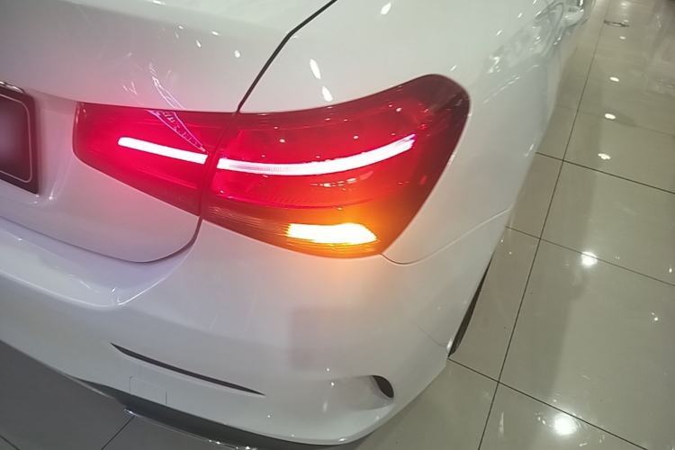 Used Mercedes-Benz A-Class 2020 Facelift A 180 L Sport Sedan Special Configuration Exterior 3