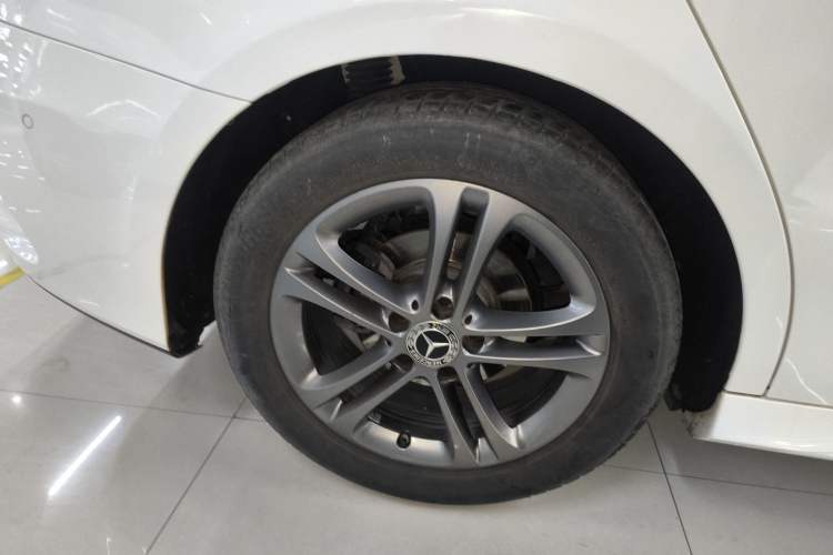 Used Mercedes-Benz A-Class 2020 Second Facelift A 180 L Sport Sedan Exterior 3