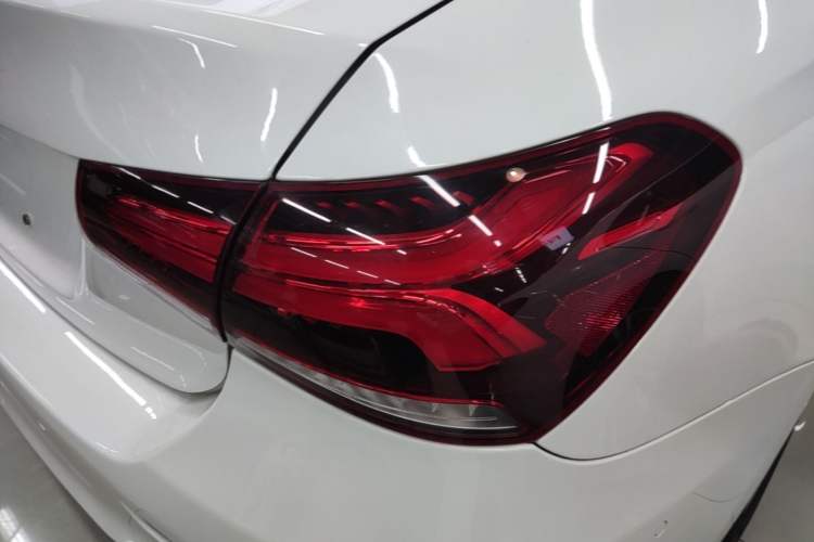 Used Mercedes-Benz A-Class 2020 Restyled A 200 L Sport Sedan Fashion Version Exterior 3